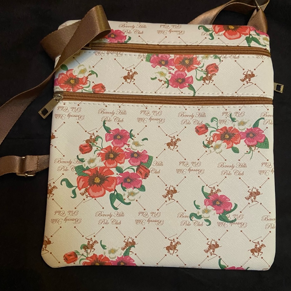 👛 Beverly Hills Polo Club Crossbody!